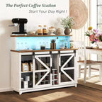 Meuble de bar café de ferme avec lumières LED et portes coulissantes de grange, armoire de bar à vin de 55" avec porte-bouteilles et porte-verres