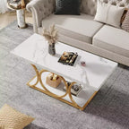Table basse moderne à 2 niveaux de 46,45 pouces avec plateau en faux marbre, pieds géométriques, étagère de rangement pour salon (blanc et or)