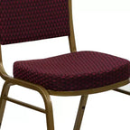 Chaise de banquet empilable à dossier bombé de la 