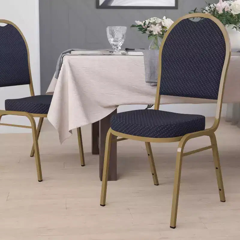 Chaise de banquet empilable à dossier bombé de la série HERCULES