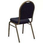 Chaise de banquet empilable à dossier bombé de la 