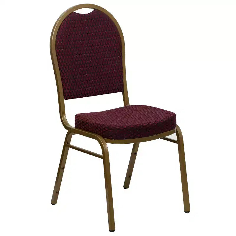 Chaise de banquet empilable à dossier bombé de la 