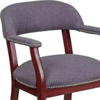 Fauteuil de conférence avec garniture cloutée et roulettes